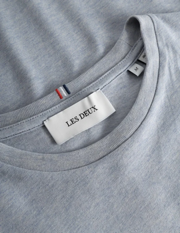 Noerregaard_T-Shirt_-_Seasonal-T-Shirt-LDM101155-467730-Summer_Sky_Melange_Orange-1_1500x.jpg
