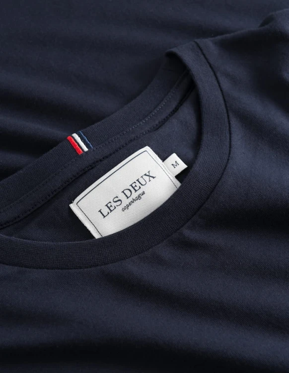 LDM101008 - Nørregaard T-Shirt - 4646-Dark Navy - Extra 1.jpg