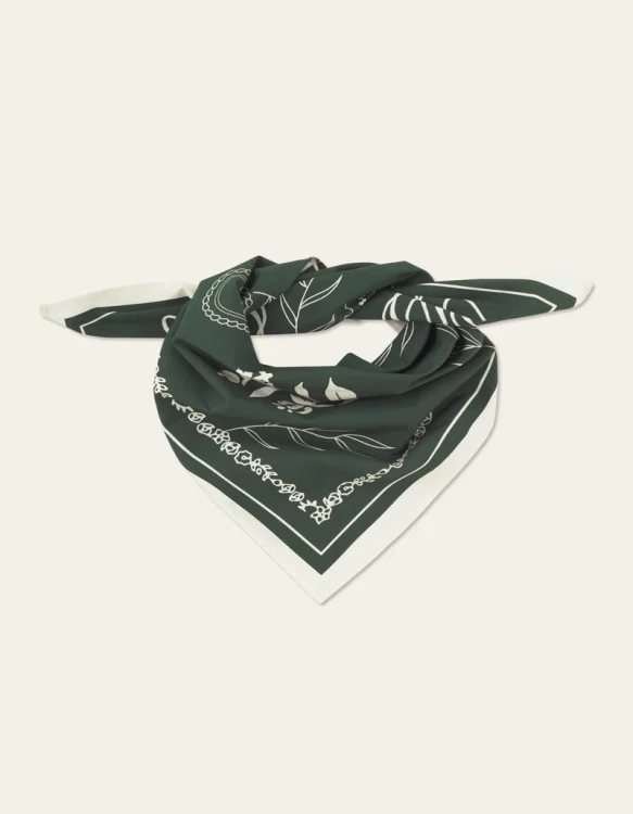 1000706-515-duffel-bag-910.webp
