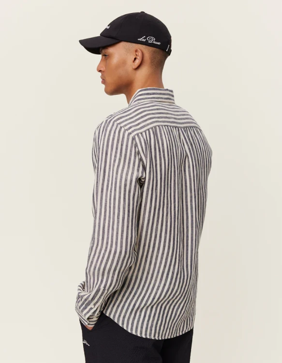 Kristian_Linen_B.D._Shirt-Shirt-LDM410150-460215-Dark_Navy_Ivory-2.webp